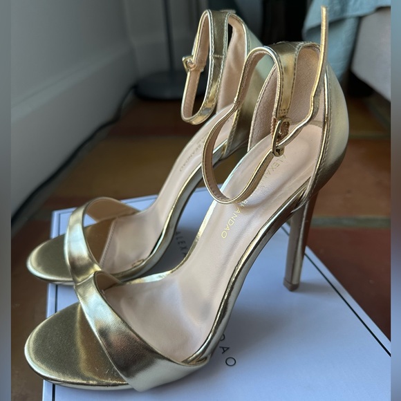 ALEXANDRIA BRANDAO ALI HEEL - WOMEN’S STRAPPY STILETTO HEELS IN GOLD - Picture 13 of 13